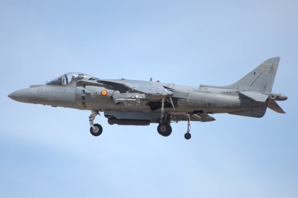 HARRIER 01-916