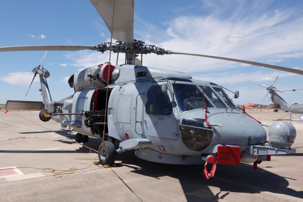 Un SH-60B como el de la imagen es el que forma parte previsiblemente de la UNAEMB de la Fragata "Álvaro de Bazán".