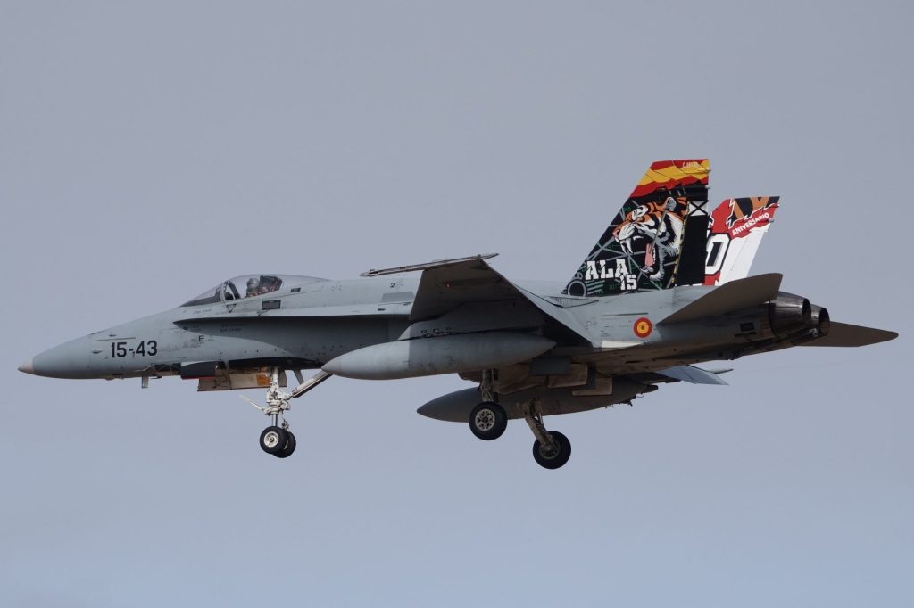 logo ala 15 40 años